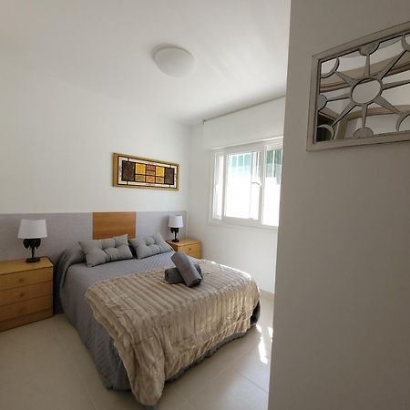 אליקאנטה Chalet Adosado Acogedor Busot מראה חיצוני תמונה